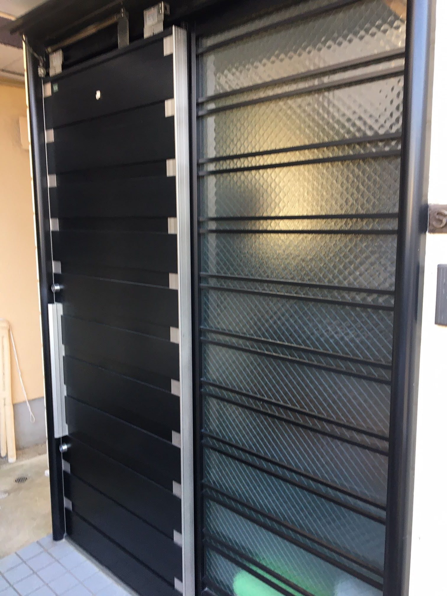 愛知県大府市 戸建住宅 ドア工事専門店 玄関引戸取替工事 LIXILノーバスⅡ【ドアファクトリー】