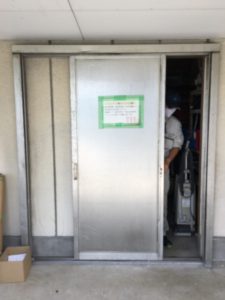 愛知県名古屋市 工場 店舗ドア工事店 出入口引戸取替工事 上吊りハンガードアへ取替＜ホンダトーヨー住器株式会社＞