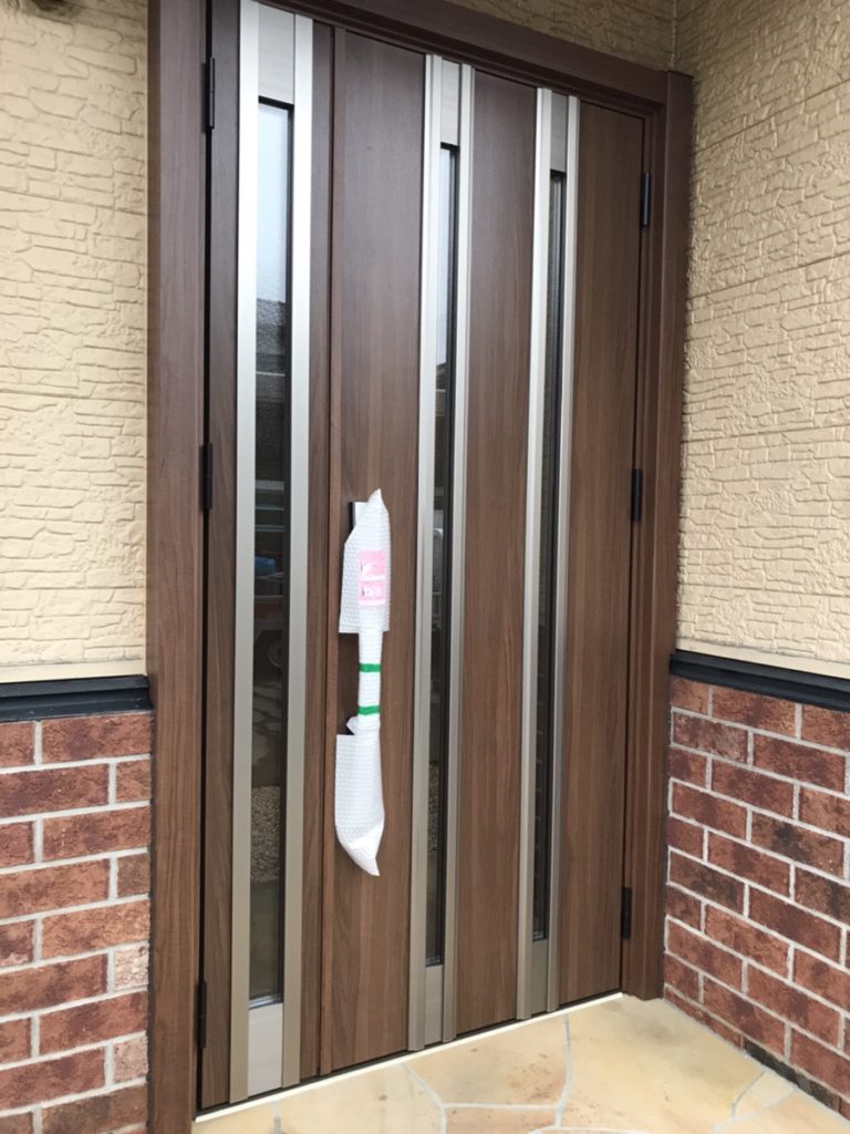 愛知県豊明市 戸建住宅 ドア工事専門店 玄関ドア取替工事 LIXILリシェント【ドアファクトリー】