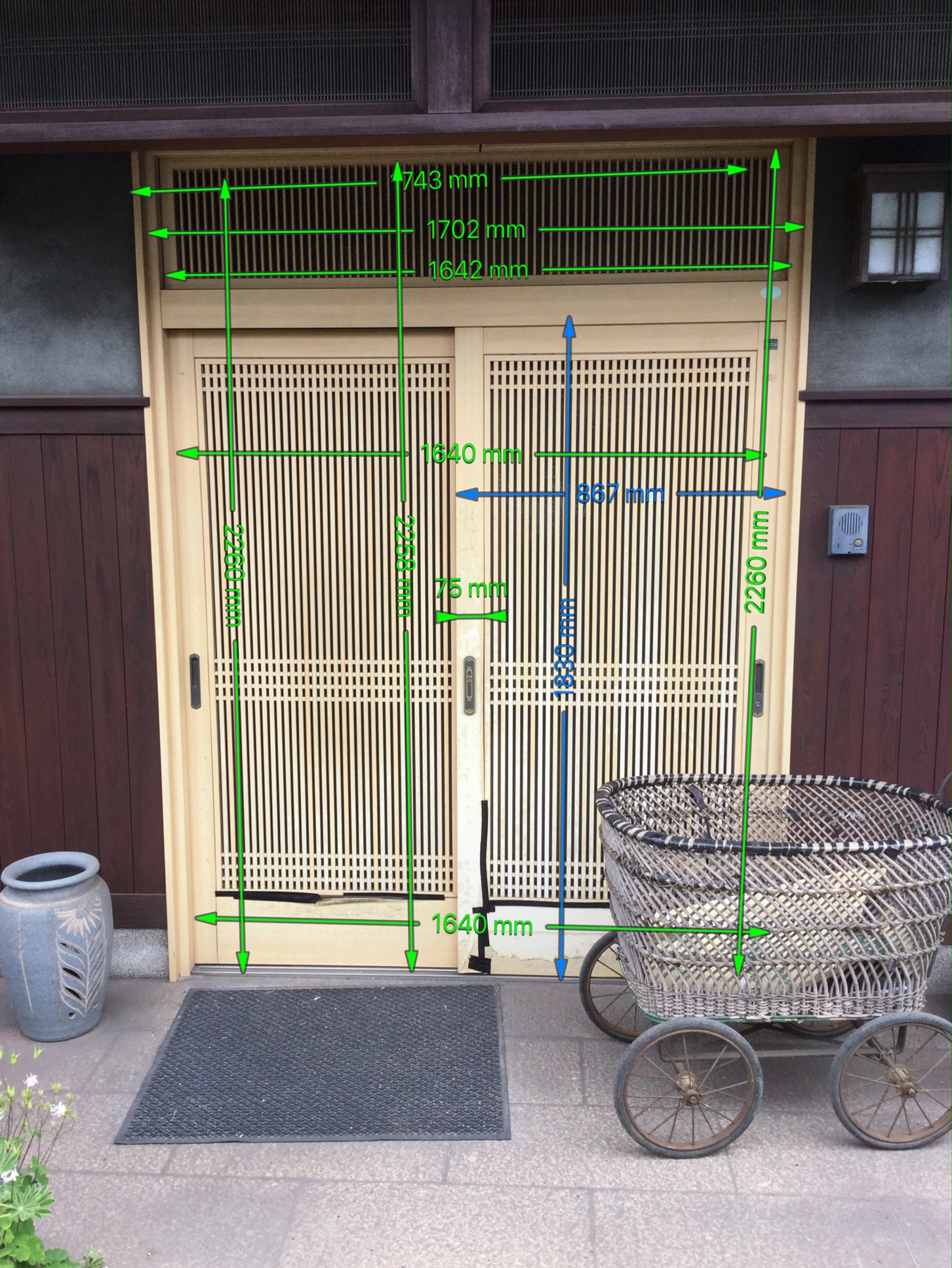愛知県東海市 戸建住宅 玄関ドア工事店 リクシルリシェント 玄関引戸工事