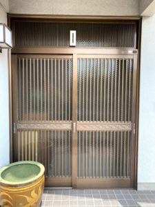 愛知県名古屋市緑区 戸建住宅 引戸工事店 玄関引戸取替工事 LIXILリシェント引戸【ドアファクトリー】