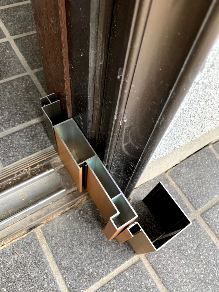 愛知県名古屋市緑区 戸建住宅 引戸工事店 玄関引戸取替工事 LIXILリシェント引戸【ドアファクトリー】