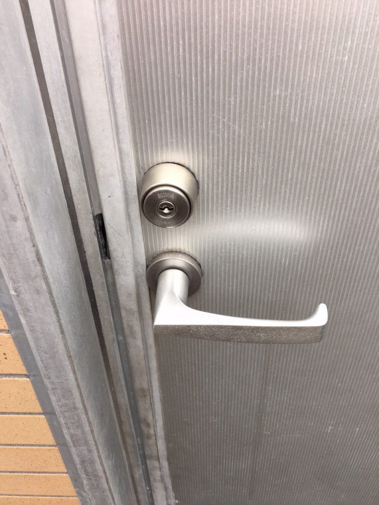 愛知県大府市 ビル ドア工事店 フラッシュドア取替工事【ドアファクトリー】