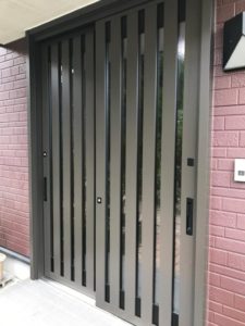 戸建住宅 リシェント玄関引戸工事【ドアファクトリー】