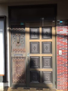 大府市 戸建住宅 玄関ドア取替工事 LIXIL リシェント 【ドアファクトリー】