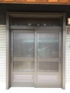 知多郡東浦町 戸建住宅 玄関引戸取替工事 LIXIL リシェント【ドアファクトリー】