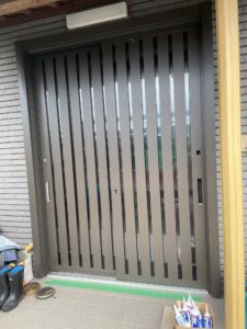 大府市 戸建住宅 LIXILリシェント 玄関引戸取替工事【ドアファクトリー】