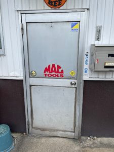 大府市 店舗 LIXILクリエラ 出入り口ドア取替工事【ドアファクトリー】