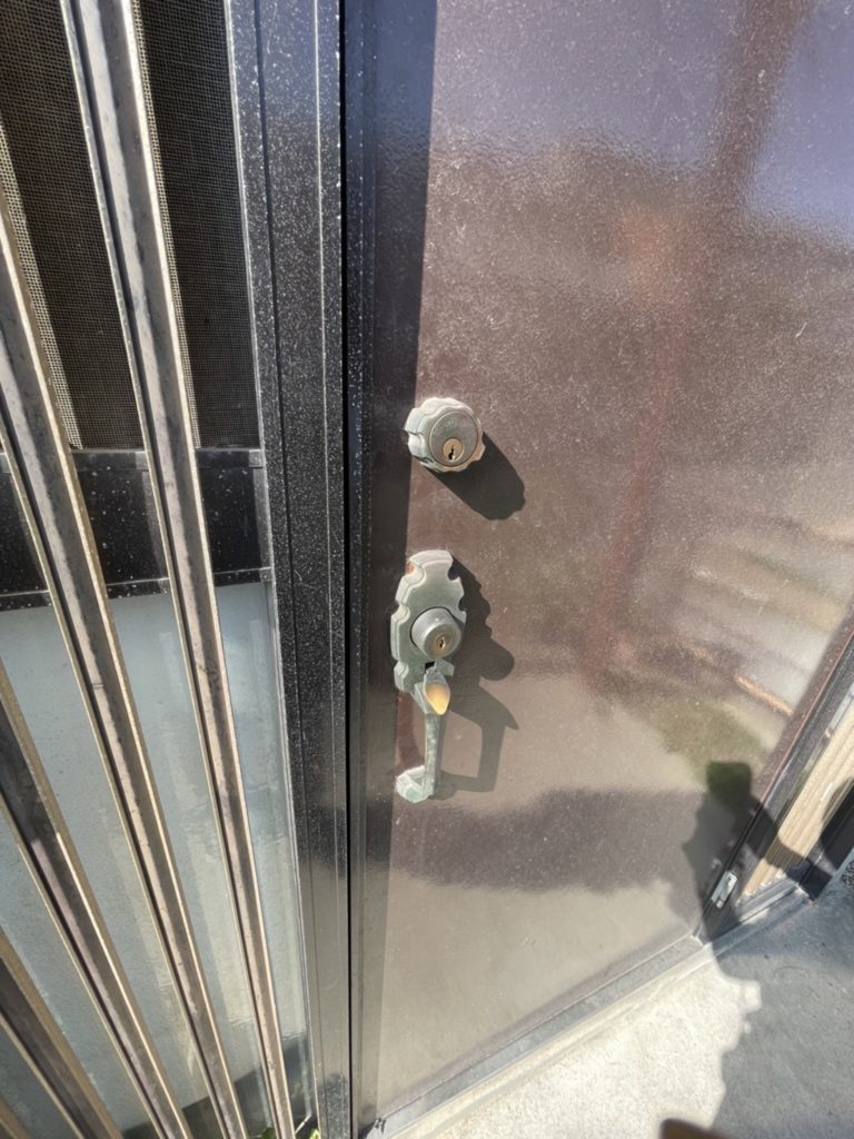 豊明市 戸建住宅 玄関ドア錠取替工事【ドアファクトリー】