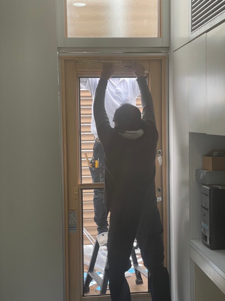 愛知県大府市 戸建住宅 LIXILリシェント 勝手口ドア取替工事【ドアファクトリー】